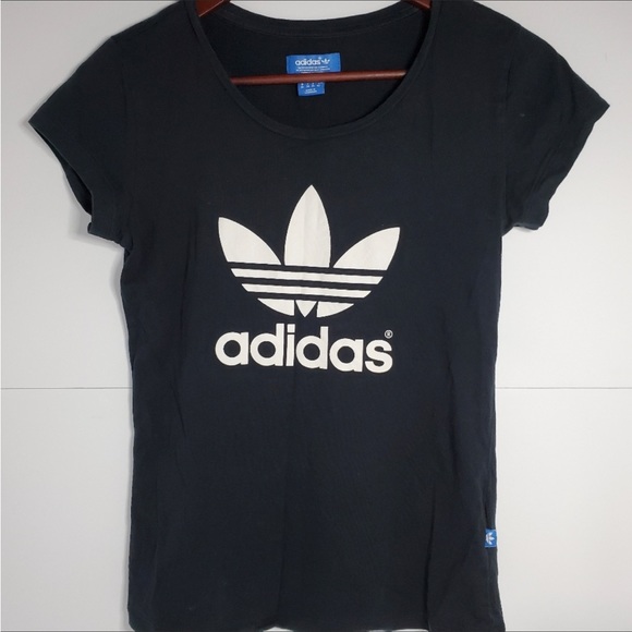 *SOLD* Adidas T-shirt - Small - Picture 1 of 3